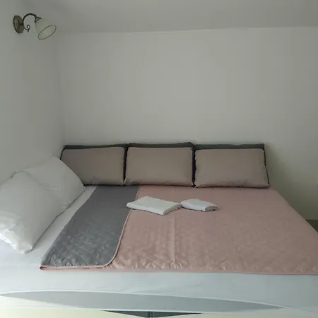 Casa de hóspedes Vera - Airport Podgorica Mitrovici (Podgorica)